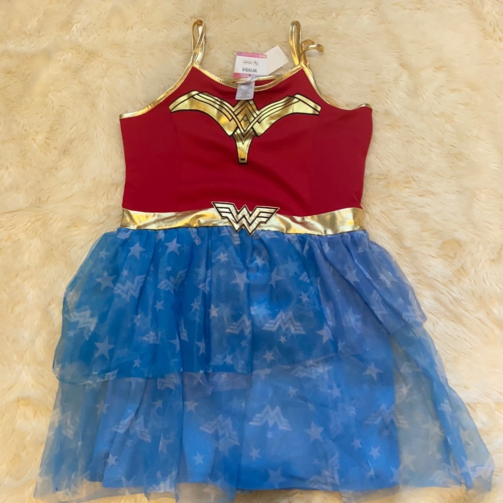 NWT Wonder Woman Jerry Leigh Costume XL in Kids Med Adult